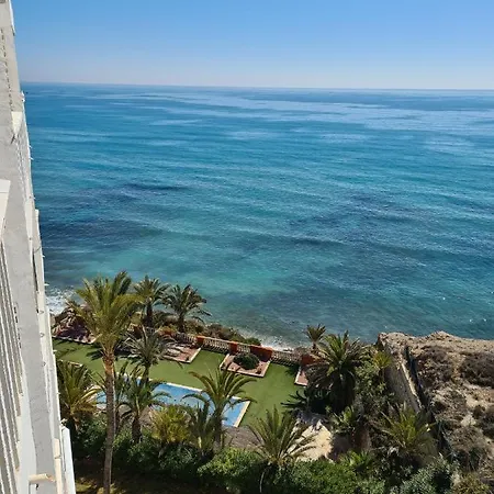 In - 1st Line Floor Carrer del Mar